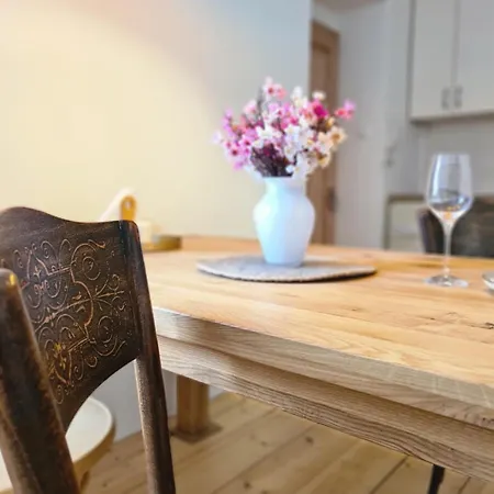 Masaryk Apartament *